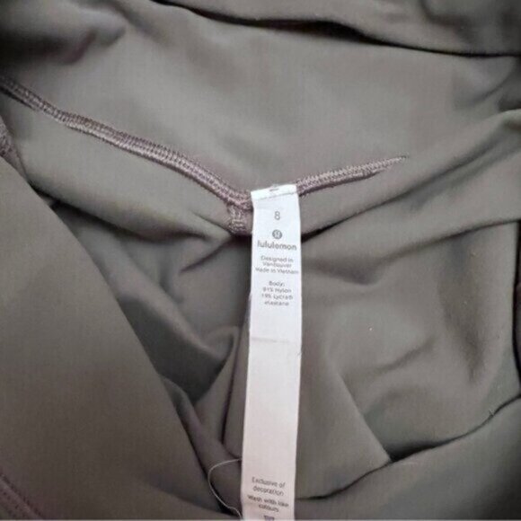 Lululemon Align Jogger Crop *23" Grey Sage  EUC Nulu  Size 8 - Picture 2 of 14